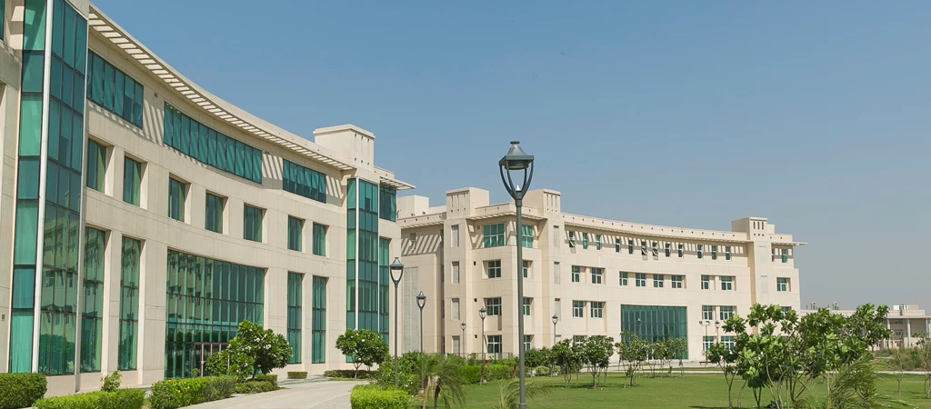 Shiv Nadar University (O&M)